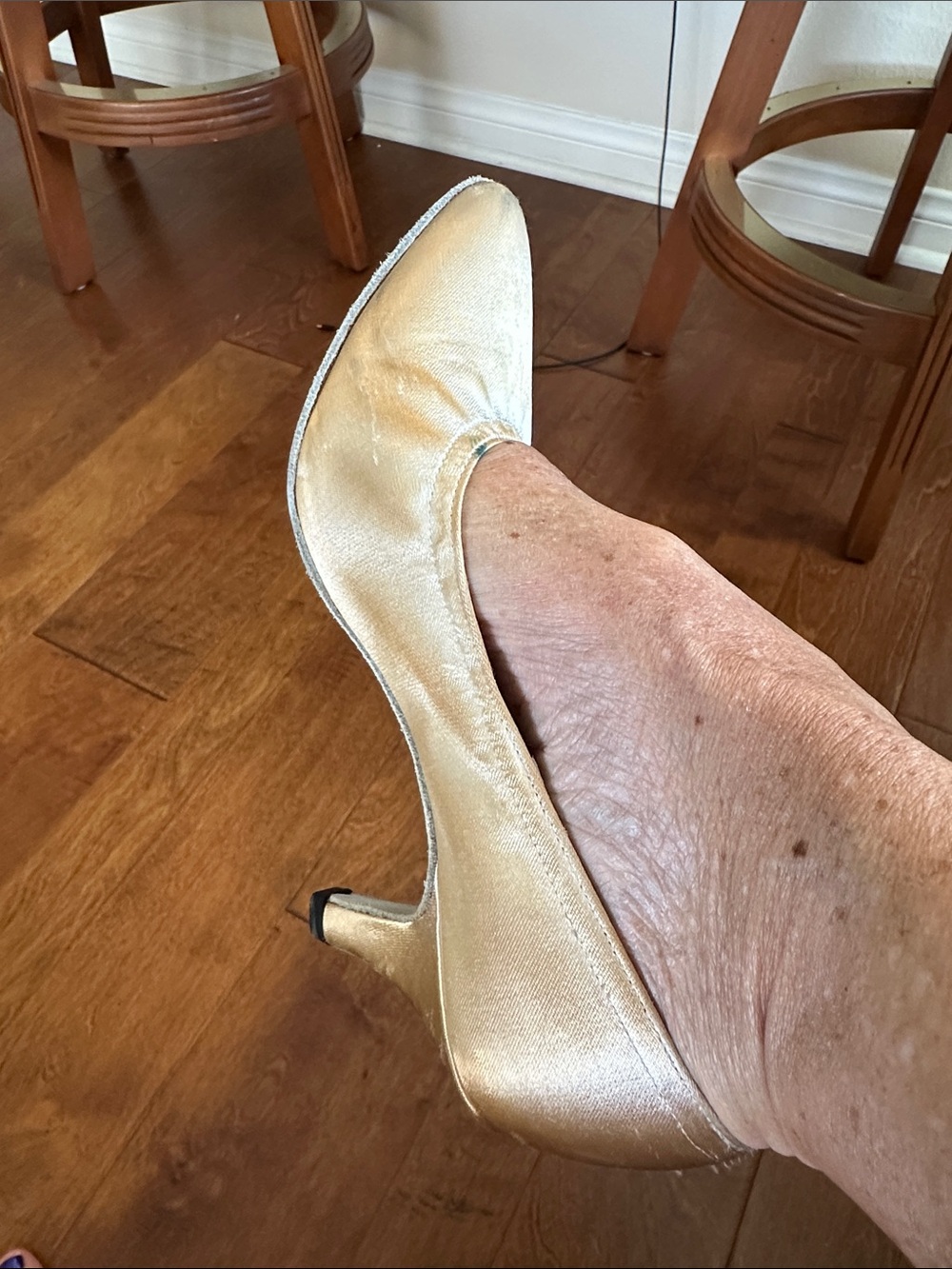 Gold Satin Women’s Mid Heel Pump